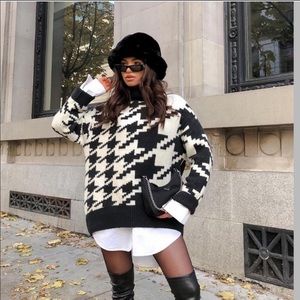 H&M houndstooth sweater BNWT